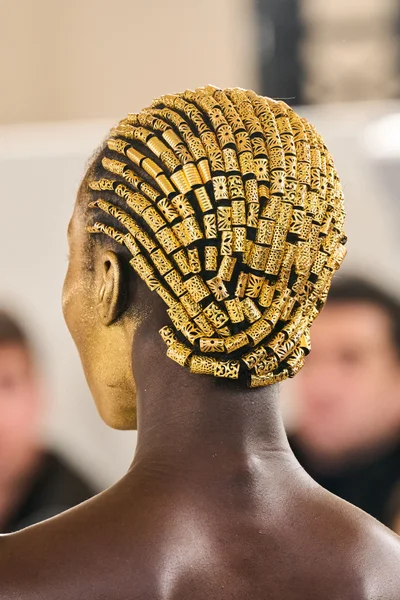 Look 80